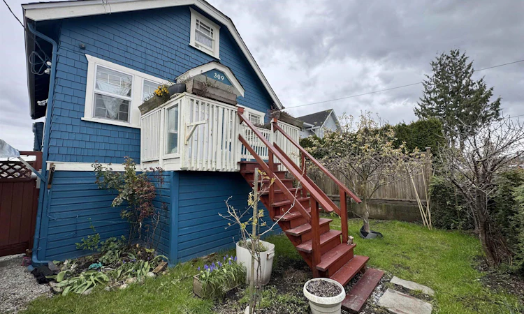 309 Boyne Street