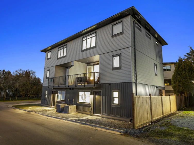 1-33586 Huggins Street, Abbotsford, BC, V2S 3R4 - 32