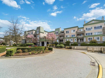 310-2970 Princess Crescent - 2