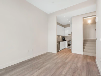 3559 E Kent Avenue North - 4