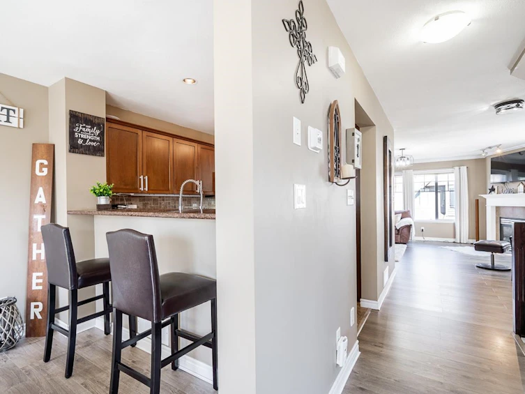16-46321 Cessna Drive, Chilliwack, BC, V2P 1A7 - 14