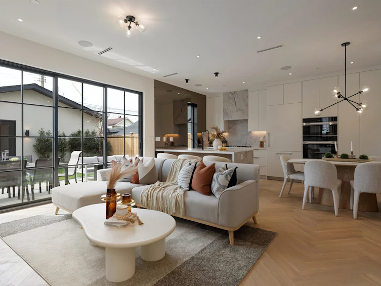 2-240 E 37th Avenue, Vancouver, BC, V5W 1E6 - 2