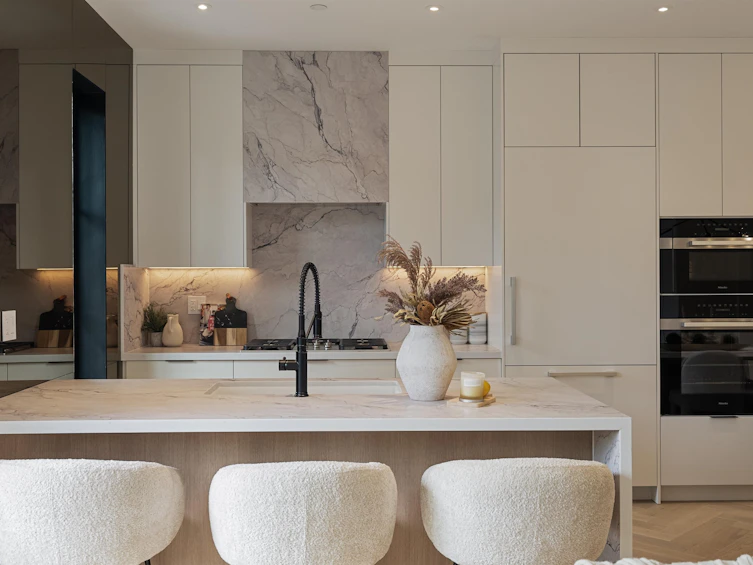 2-240 E 37th Avenue, Vancouver, BC, V5W 1E6 - 6
