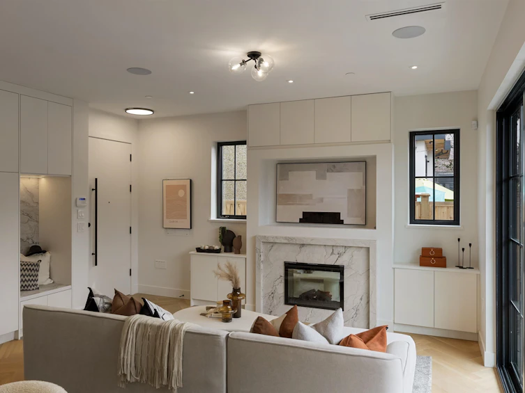 2-240 E 37th Avenue, Vancouver, BC, V5W 1E6 - 4