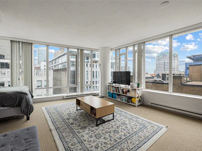 718-610 Granville Street - 4