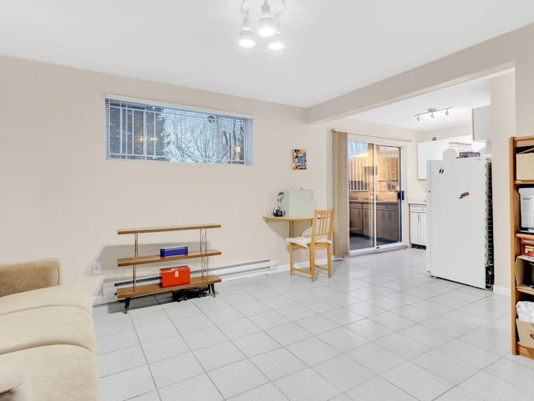 3288 E 5th Avenue, Vancouver, BC, V5M 1P3 - 16