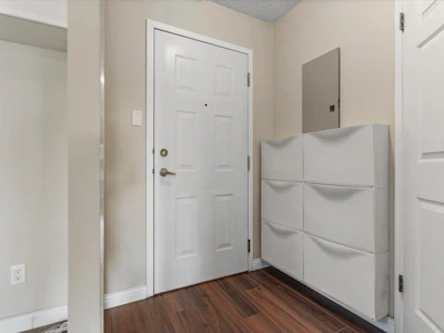 205-45604 Brett Avenue - 4