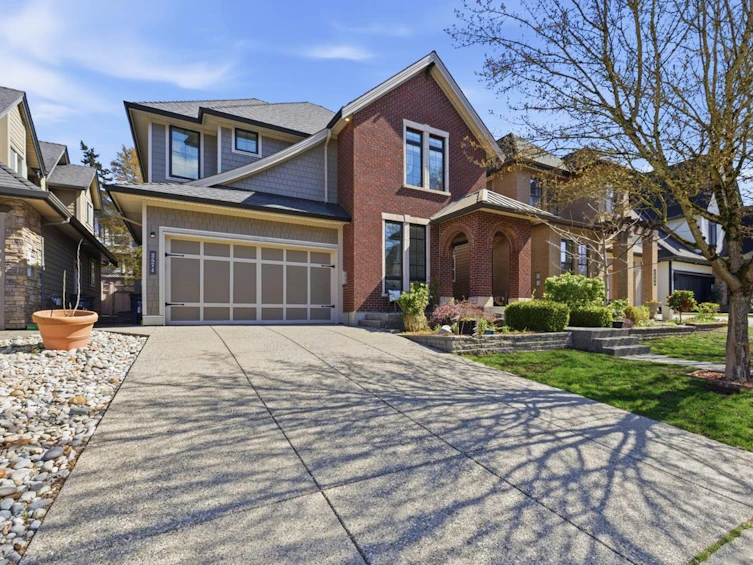 2574 163 Street, Surrey, BC, V3Z 6X7