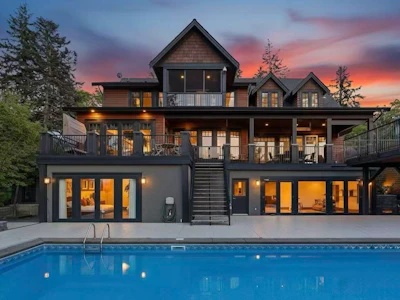 2737 Crescent Drive - 3