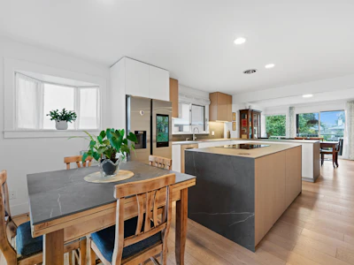 6422 Douglas Street - 3