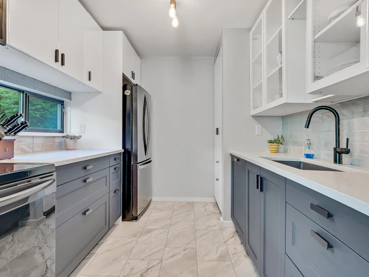 105-15041 Prospect Avenue, Surrey, BC, V4B 2B5 - 17