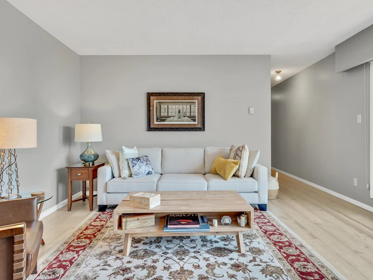 105-15041 Prospect Avenue, Surrey, BC, V4B 2B5 - 14