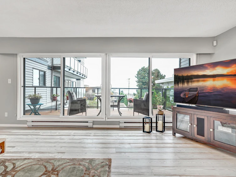 105-15041 Prospect Avenue, Surrey, BC, V4B 2B5 - 12