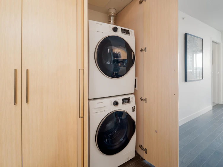 1703-1325 Rolston Street, Vancouver, BC, V6B 0M2 - 9