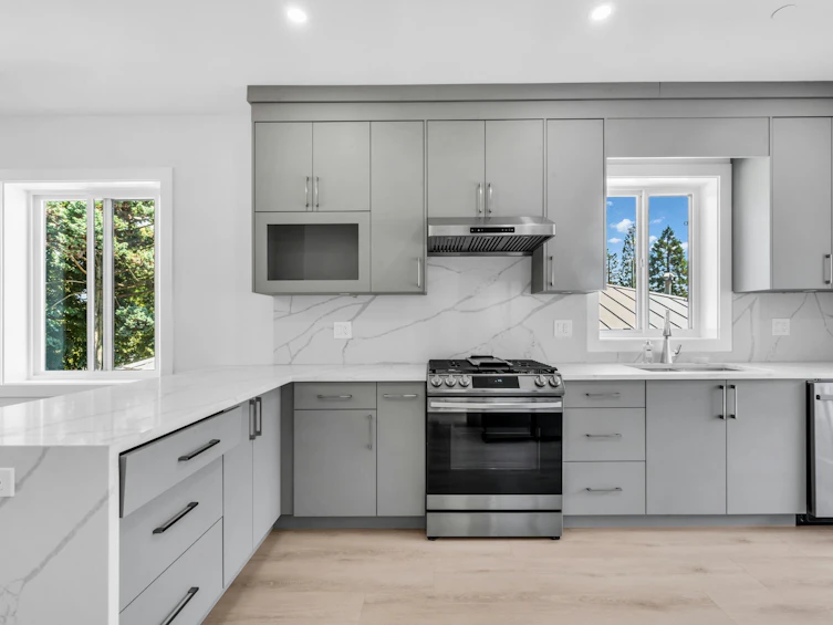 1846 E 37th Avenue, Vancouver, BC, V5P 1G1 - 8