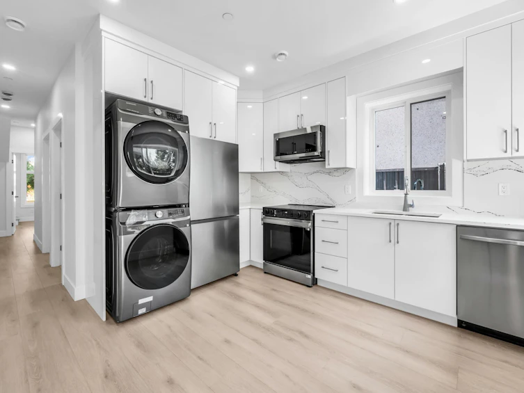 1846 E 37th Avenue, Vancouver, BC, V5P 1G1 - 18