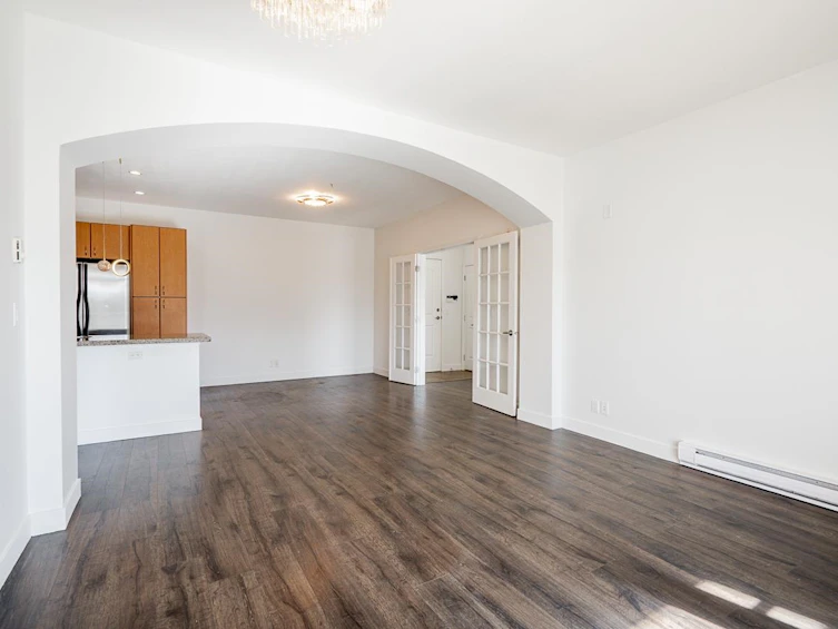 211-33485 South Fraser Way, Abbotsford, BC, V2S 8P9 - 4