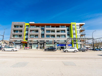 502-4477 Hastings Street - 3
