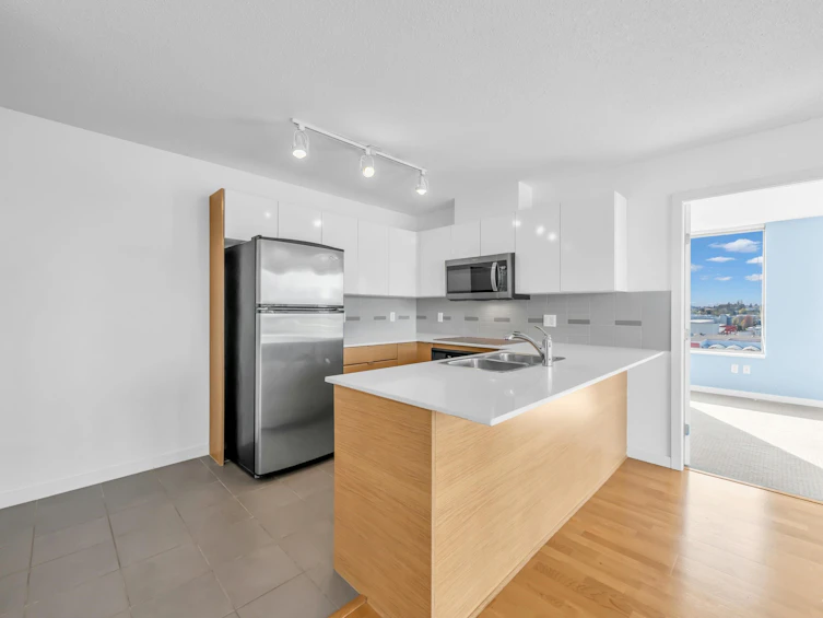 1002-4178 Dawson Street, Burnaby, BC, V5C 0A1 - 5