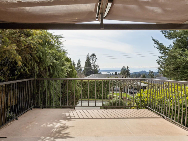 702 Winona Avenue, North Vancouver, BC, V7R 2B1 - 19