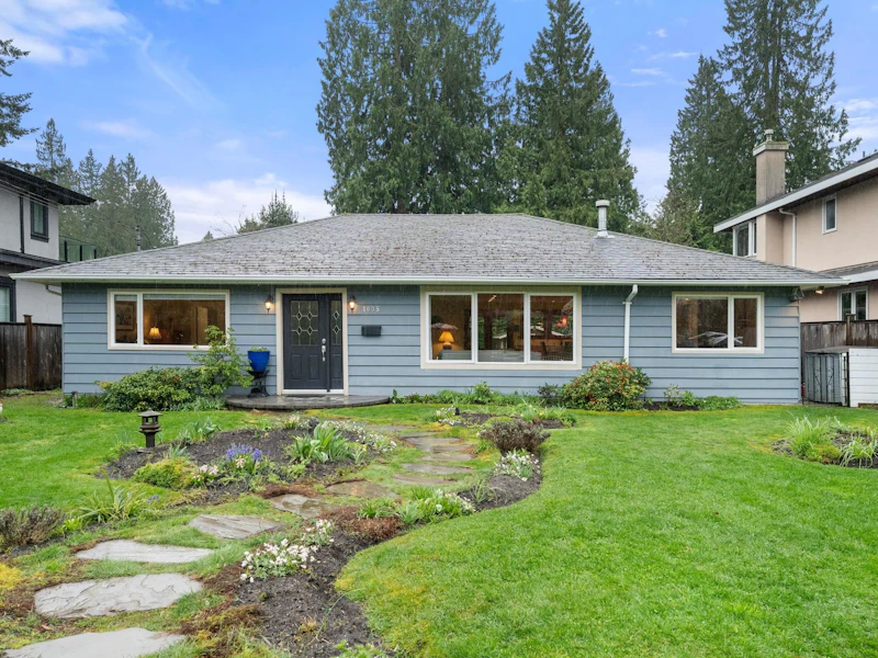 1085 Edgewood Road, North Vancouver BC V7R 1Y8