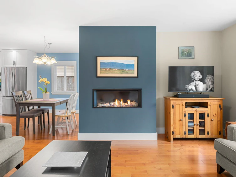 1085 Edgewood Road, North Vancouver, BC, V7R 1Y8 - 5