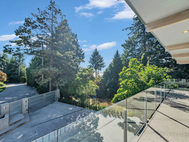 4138 Burkehill Road, West Vancouver, BC, V7V 3M4 - 13