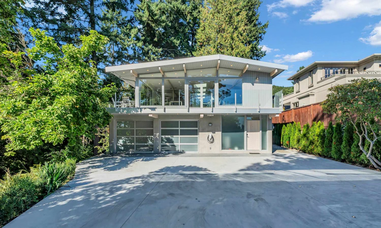 4138 Burkehill Road