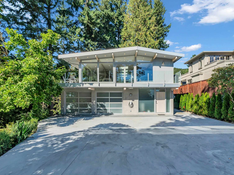 4138 Burkehill Road, West Vancouver, BC, V7V 3M4