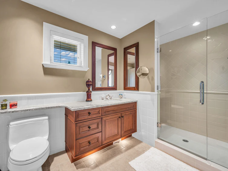 2495 Hudson Court, West Vancouver, BC, V7S 3J2 - 33