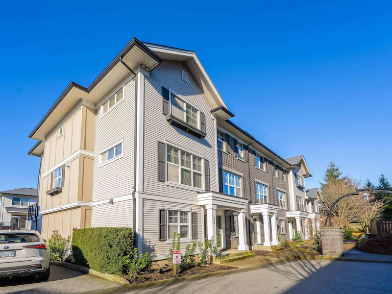 39 - 2469 164th Street, Surrey BC V3Z 3T4