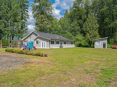 22288 136 Avenue - 4