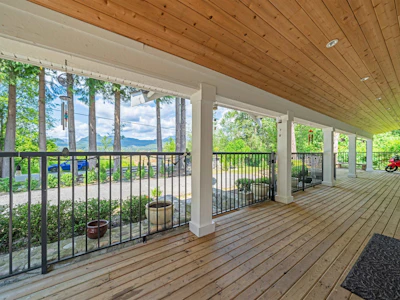 22288 136 Avenue - 3