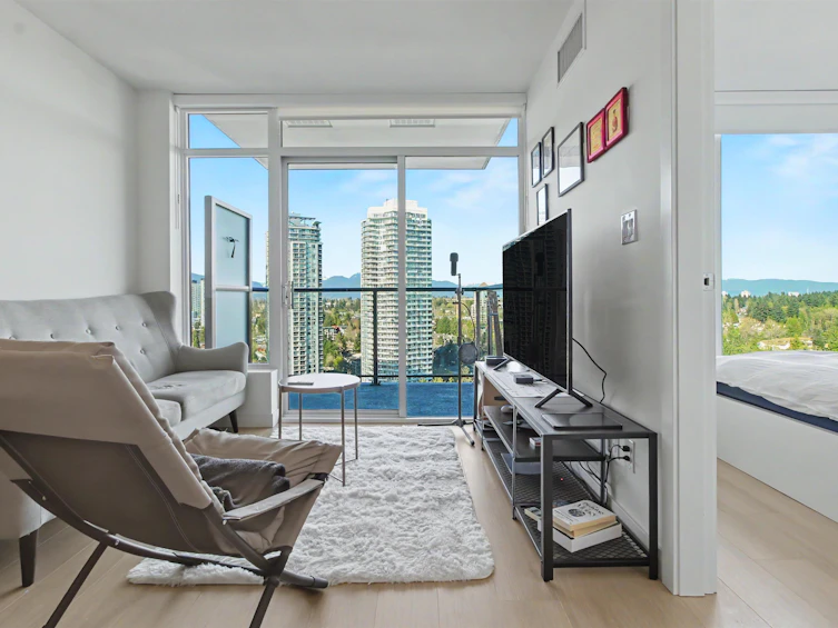 2308-13725 George Junction, Surrey, BC, V3T 0V7 - 13