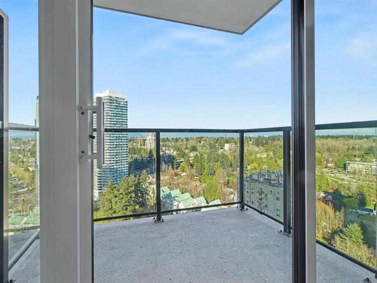 2308-13725 George Junction, Surrey, BC, V3T 0V7 - 9