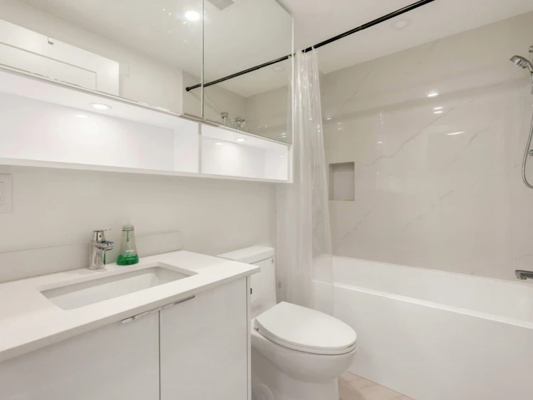 601-5399 Joyce Street, Vancouver, BC, V5R 4H3 - 10