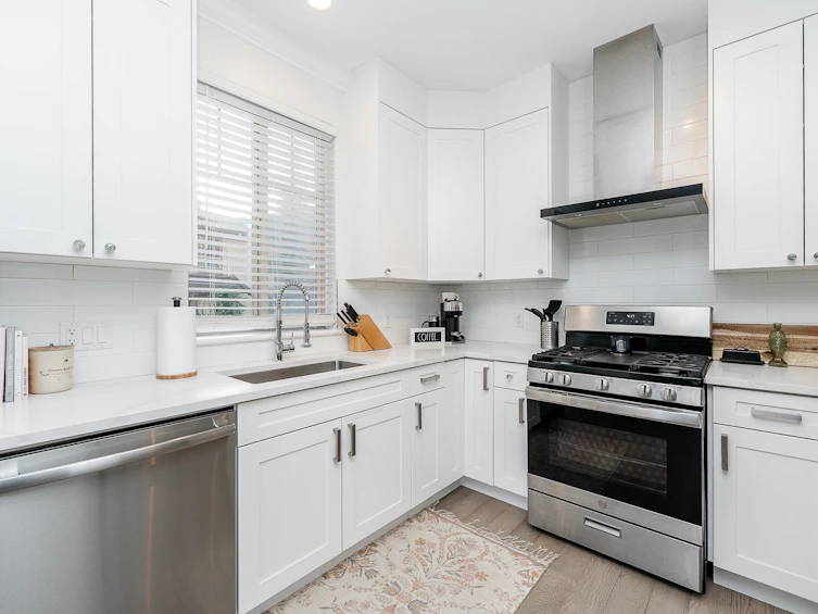 208-2969 Whisper Way, Coquitlam, BC, V3E 3S8 - 7