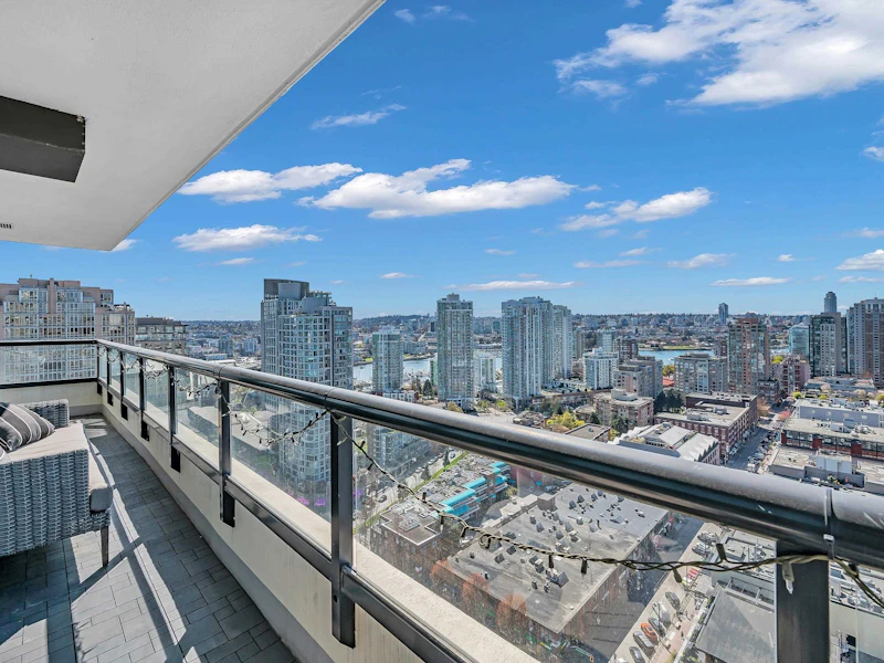 2608 - 977 Mainland Street, Vancouver BC V6B 1T2