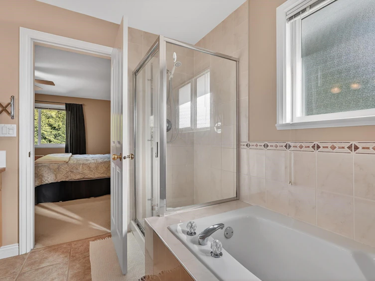 1551 161b Street, Surrey, BC, V4A 9W3 - 19