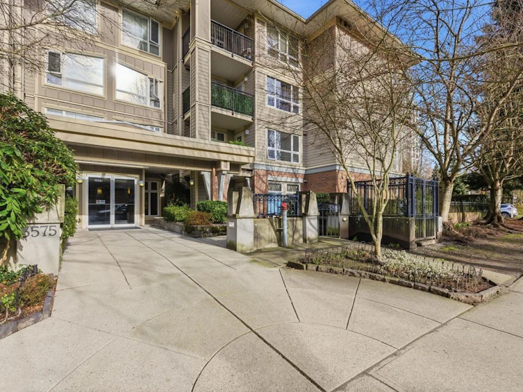404-3575 Euclid Avenue, Vancouver, BC, V5R 6H5 - 26