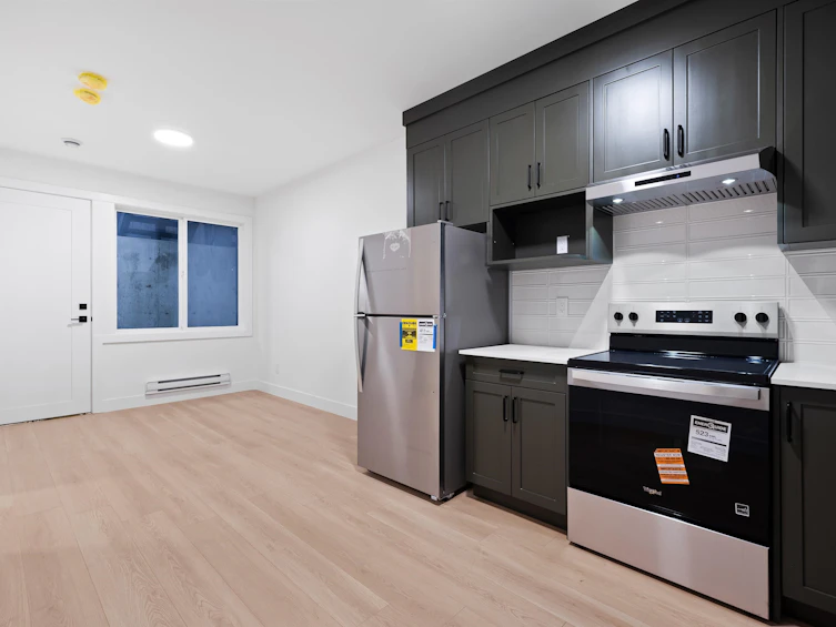 102-16594 22 Avenue, Surrey, BC, V3Z 0V5 - 22