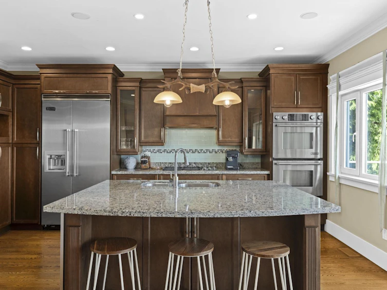 1371 Burnside Road, West Vancouver, BC, V7S 2P6 - 12