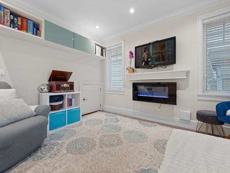 5681 Killarney Street, Vancouver, BC, V5R 3W4 - 14