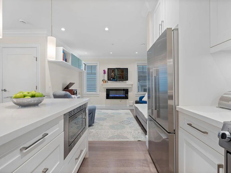 5681 Killarney Street, Vancouver, BC, V5R 3W4 - 12
