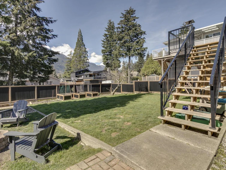 41873 Faith Road, Squamish, BC, V0N 1H0 - 40