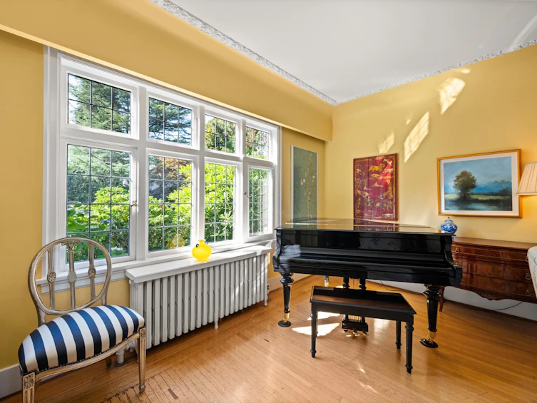 1519 W 35th Avenue, Vancouver, BC, V6M 1H1 - 3