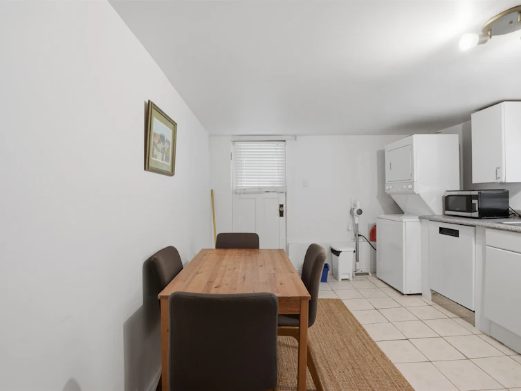 3350 W 3rd Avenue, Vancouver, BC, V6R 1L4 - 22
