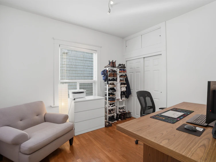 3350 W 3rd Avenue, Vancouver, BC, V6R 1L4 - 9