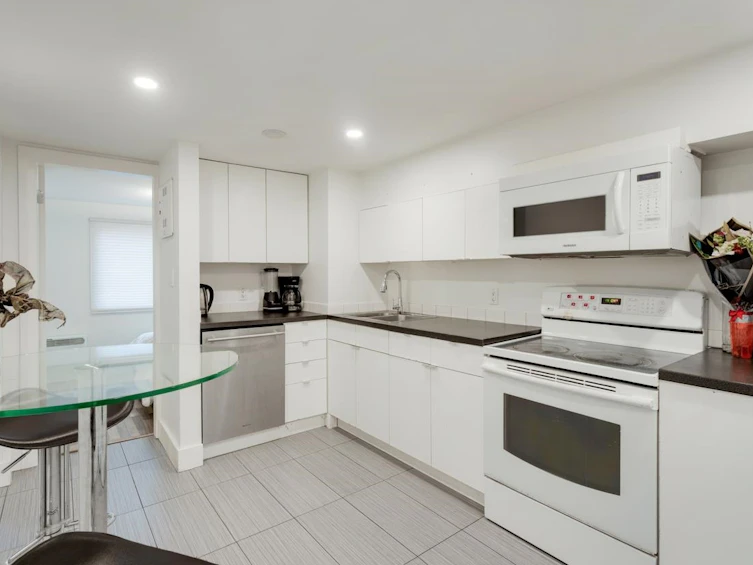 4219 Graveley Street, Burnaby, BC, V5C 3T7 - 27
