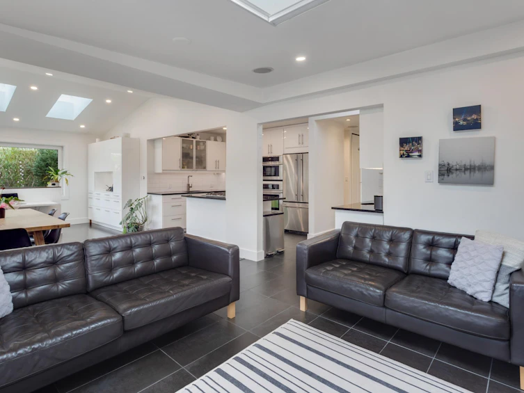 4219 Graveley Street, Burnaby, BC, V5C 3T7 - 4